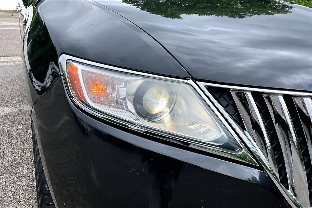 Used 2015 Lincoln MKX AWD w/ Equipment Group 102A image 30