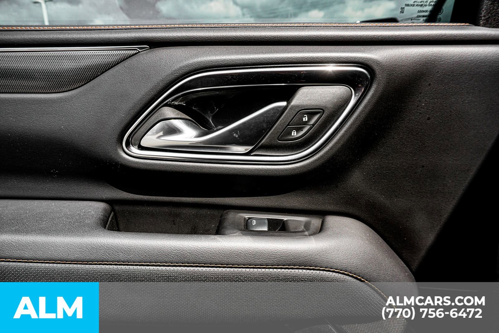 Used 2024 GMC Yukon XL AT4 w/ Technology Package image 60