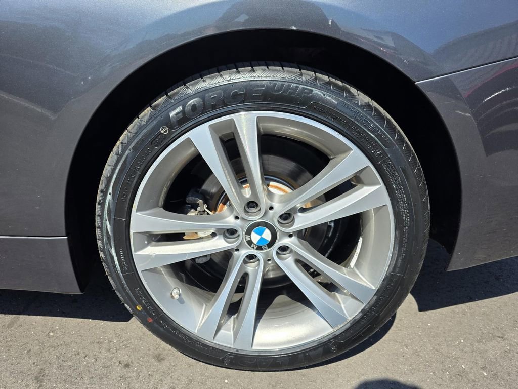 Used 2014 BMW 428i xDrive Convertible image 9