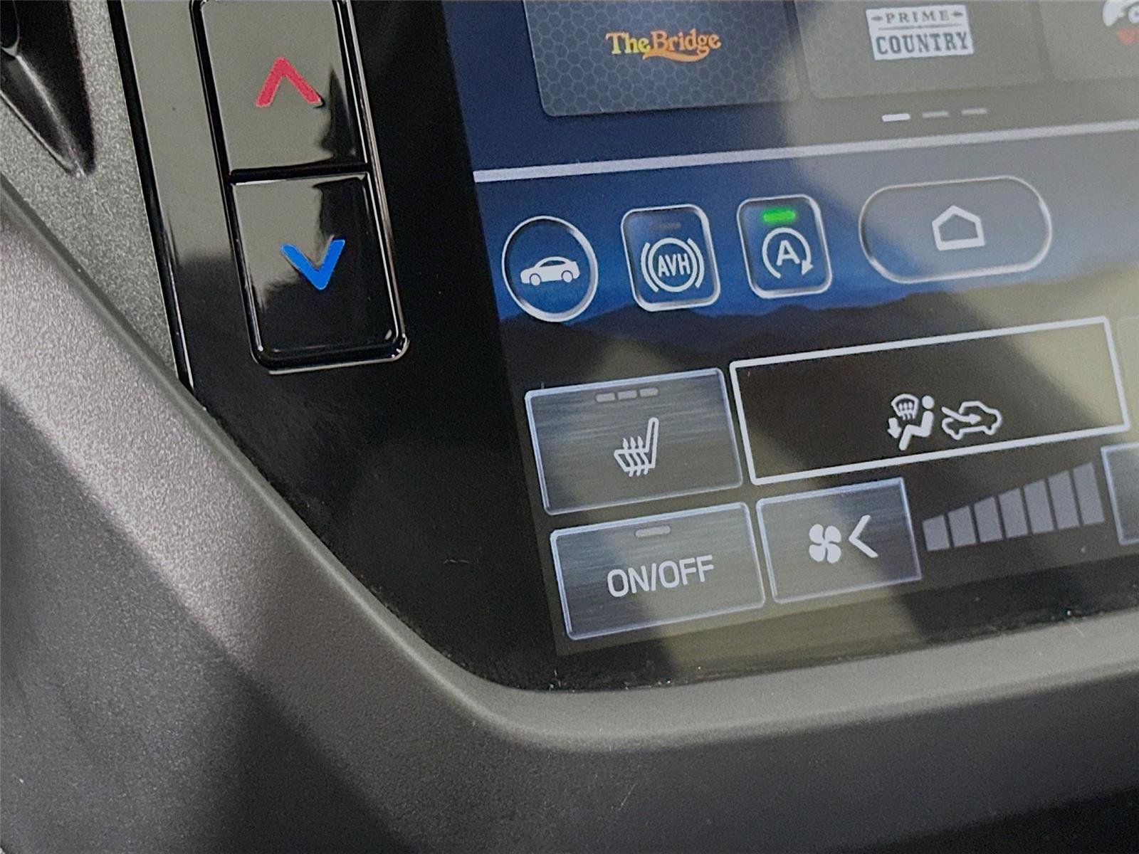 Used 2025 Subaru Forester Premium image 21