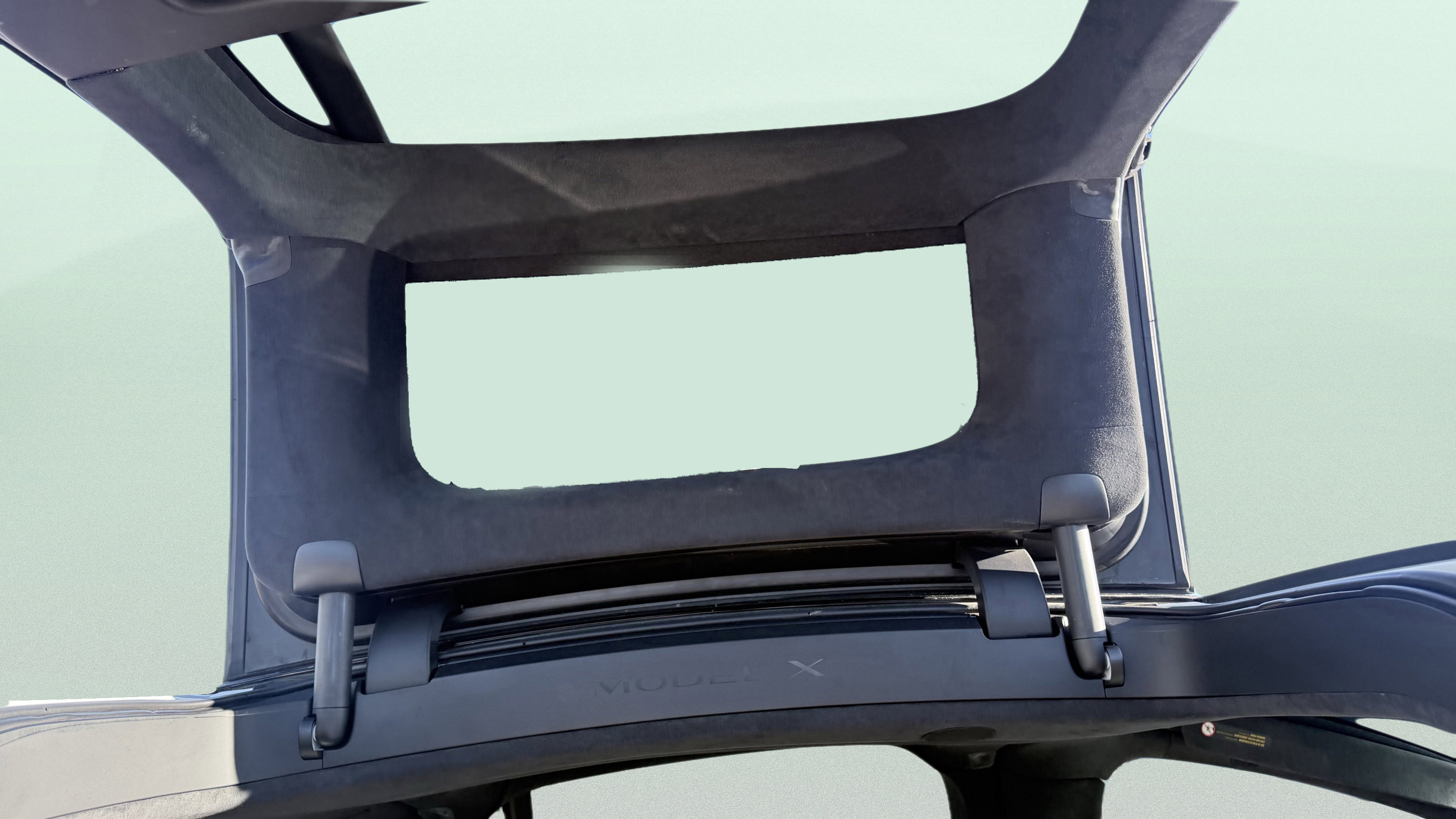 Used 2022 Tesla Model X image 37