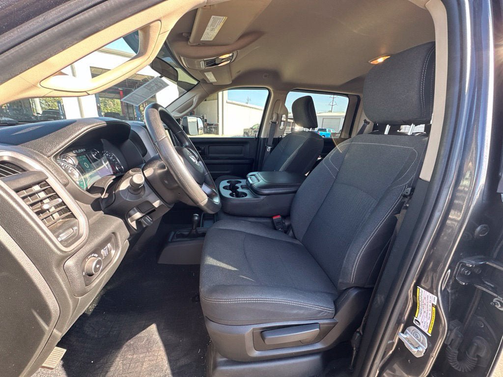 Used 2020 RAM 2500 Tradesman AWD/4WD image 11