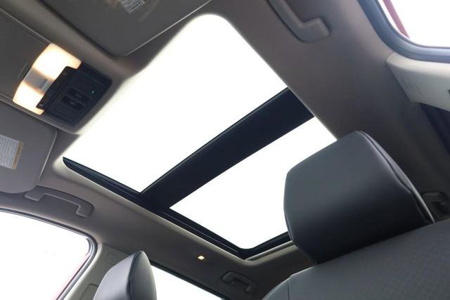 New 2026 Nissan Rogue SV AWD/4WD image 9