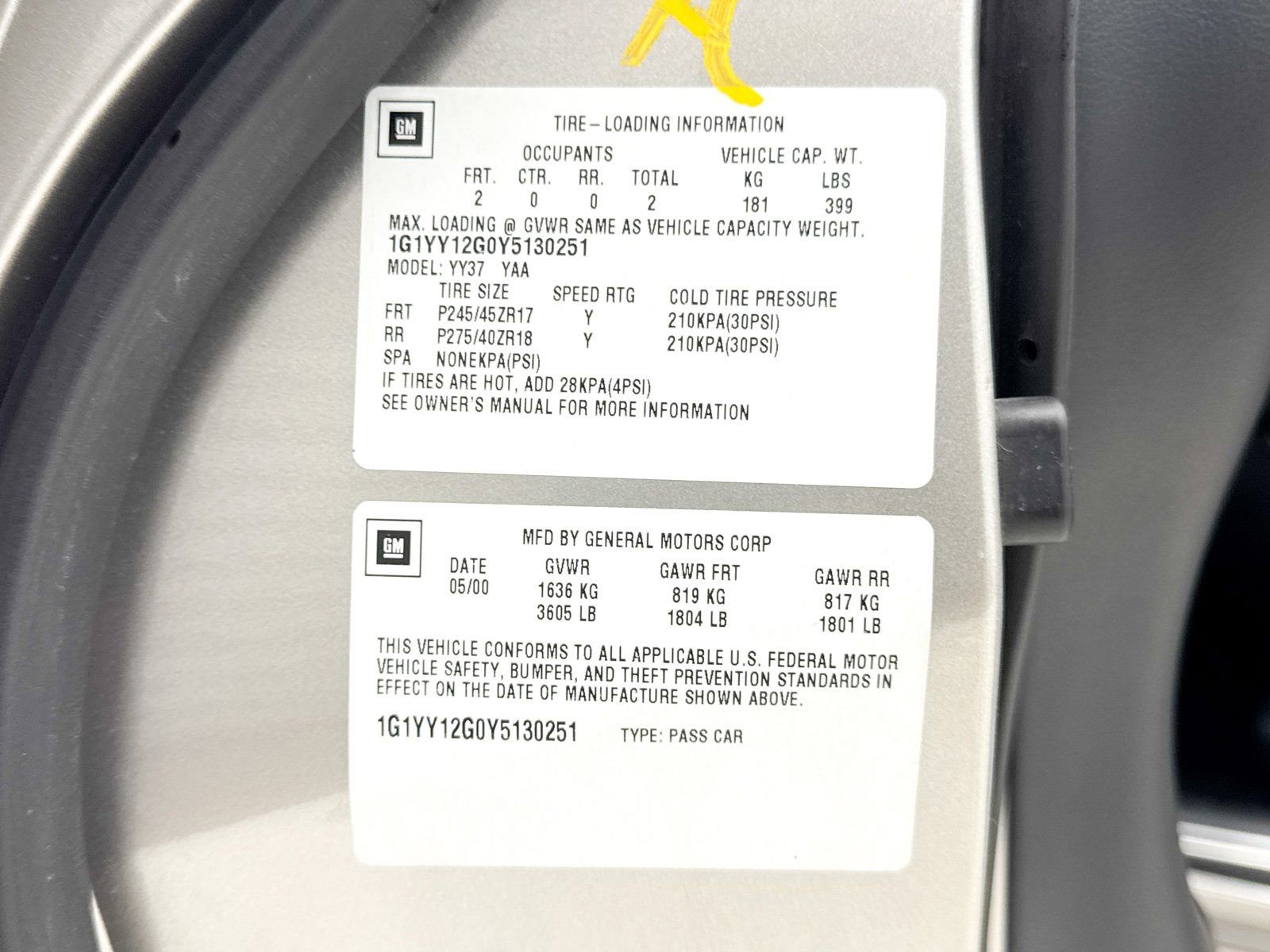 Used 2000 Chevrolet Corvette Coupe w/ Lighting Pkg image 29