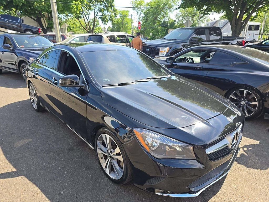 Used 2019 Mercedes-Benz CLA 250 4MATIC image 4