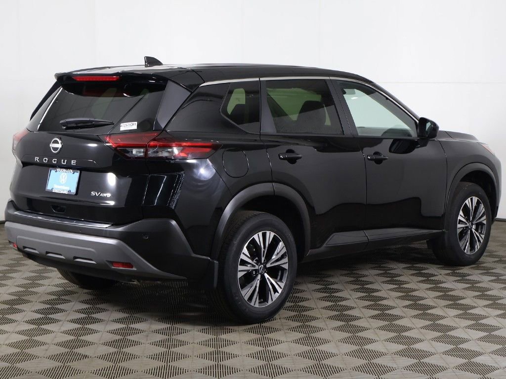 Used 2023 Nissan Rogue SV AWD/4WD image 8