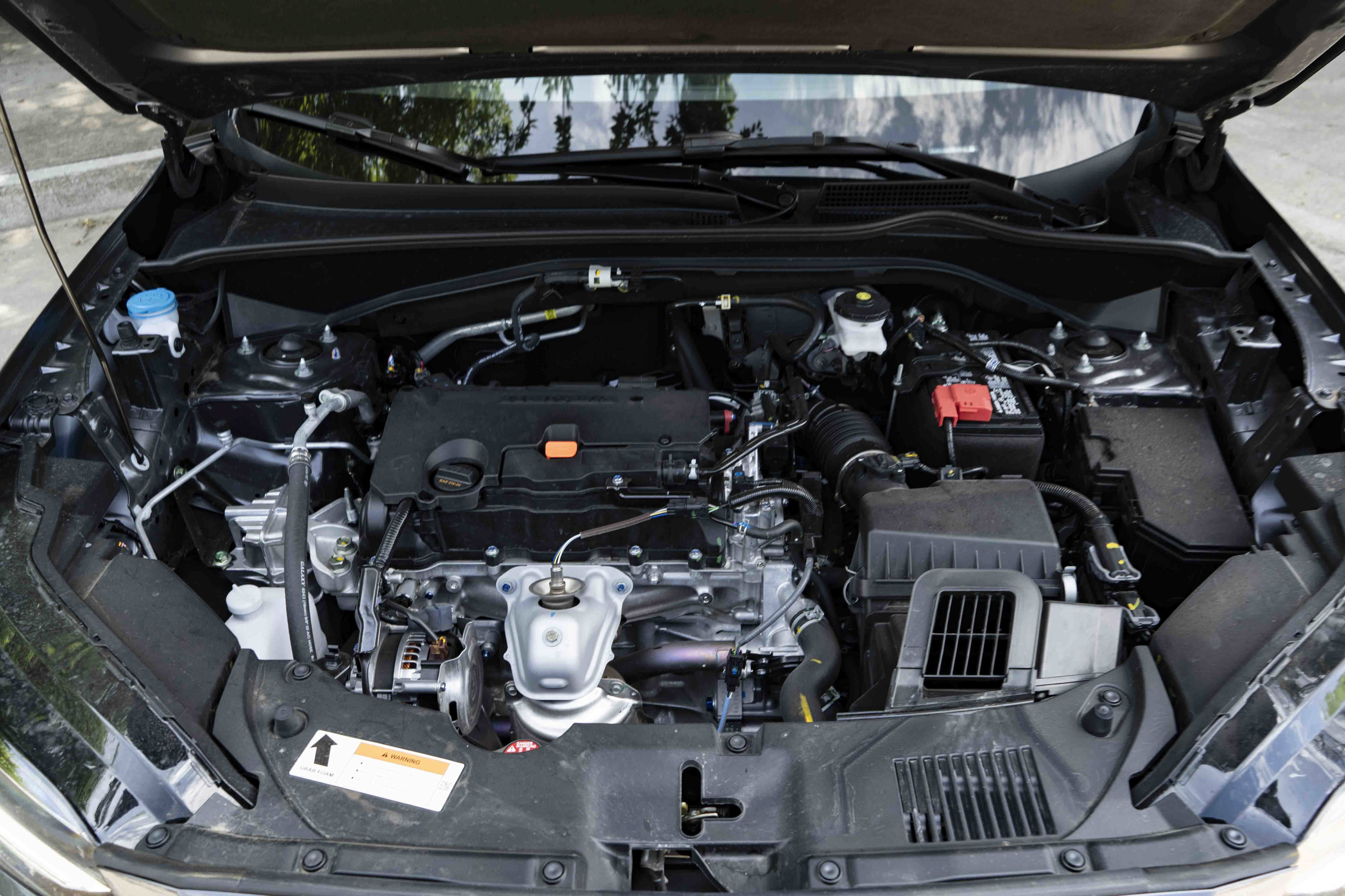 Certified 2026 Honda HR-V LX image 42