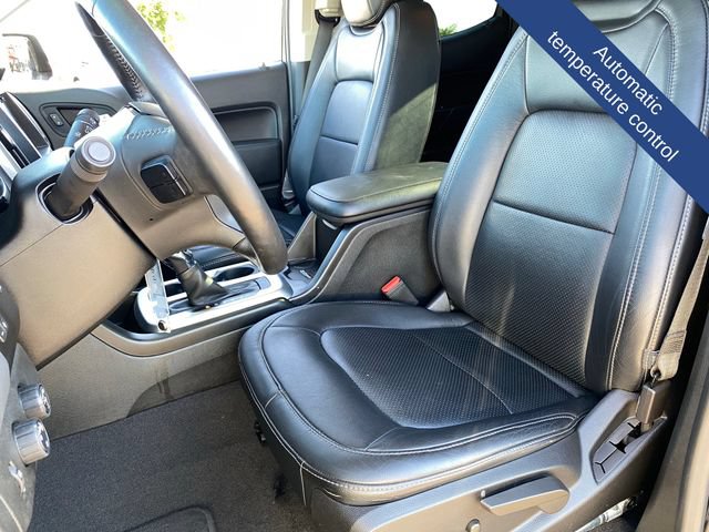 Used 2022 Chevrolet Colorado ZR2 w/ ZR2 Midnight Special Edition AWD/4WD image 19