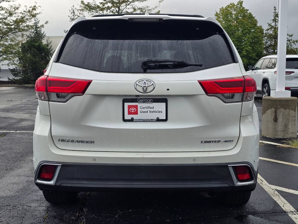 Used 2019 Toyota Highlander Limited Platinum AWD/4WD image 7