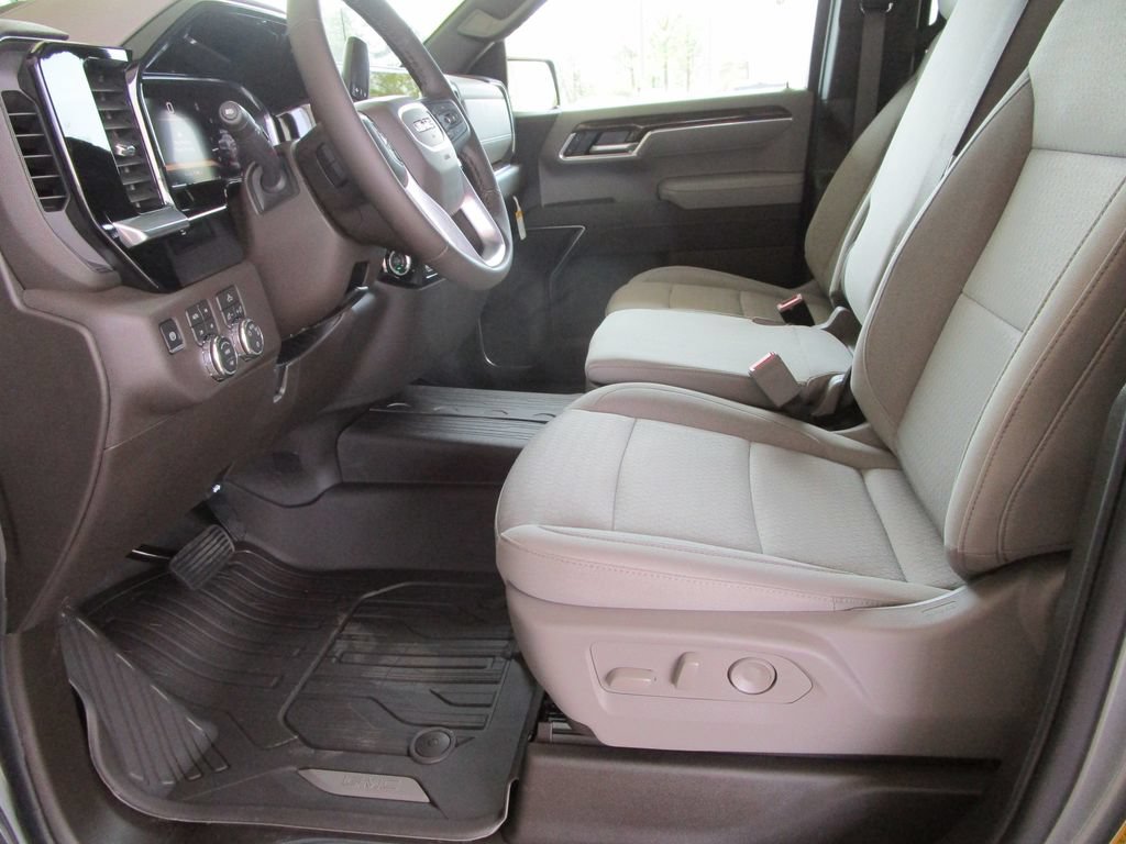 Used 2026 GMC Sierra 1500 SLE AWD/4WD image 32