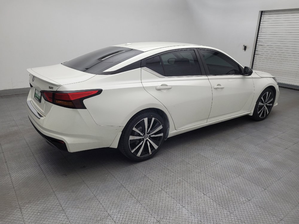 Used 2019 Nissan Altima 2.5 SR FWD image 10