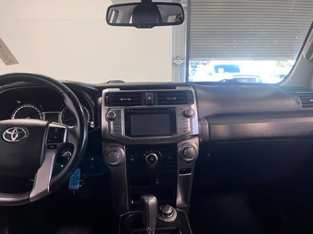 Used 2018 Toyota 4Runner SR5 Premium image 20