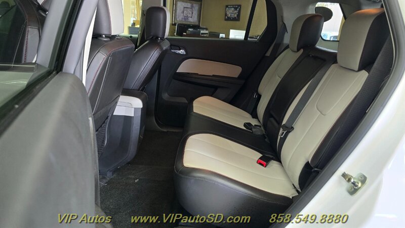 Used 2011 GMC Terrain SLT FWD image 17