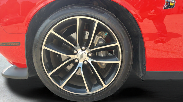 Used 2017 Dodge Challenger R/T Scat Pack RWD image 48