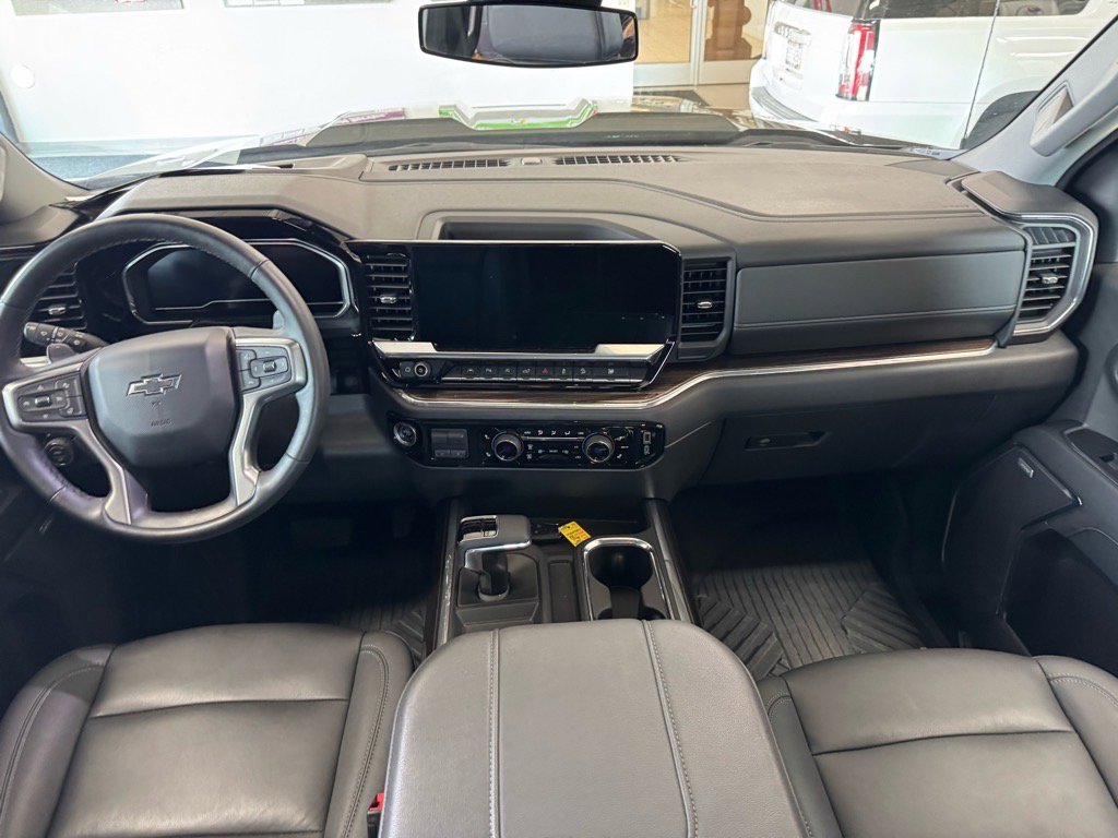 Used 2024 Chevrolet Silverado 1500 LT Trail Boss w/ LT Trail Boss Premium Package image 15