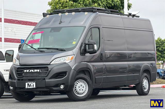 Used 2024 RAM ProMaster 2500 w/ Safety Group FWD image 8