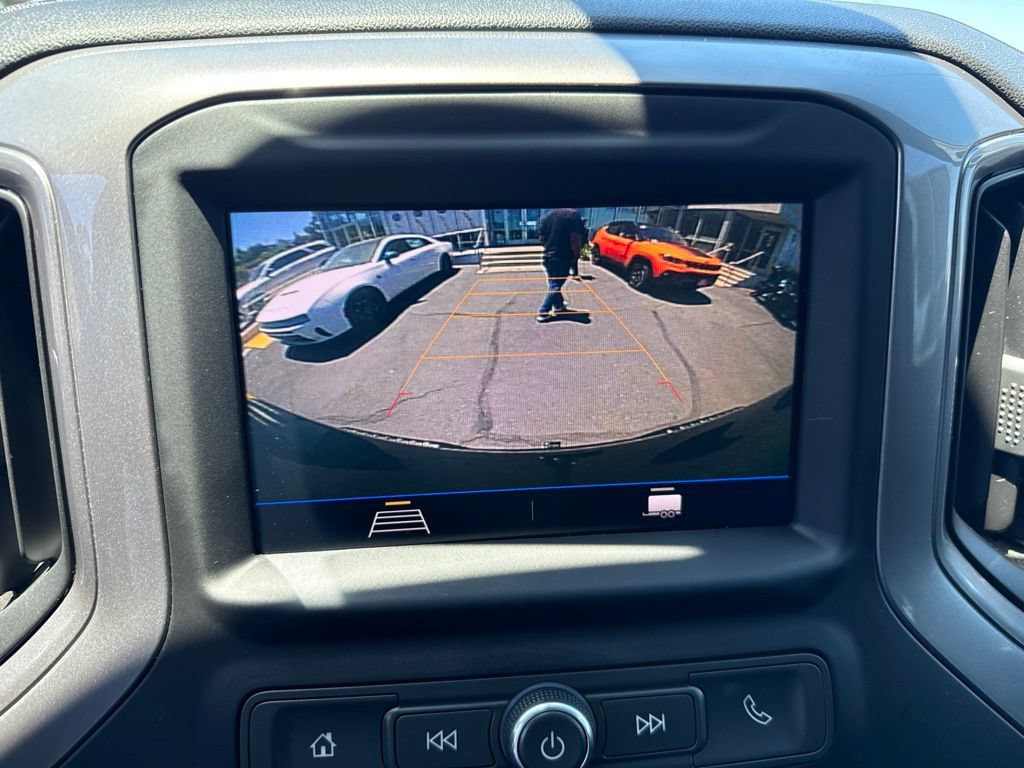 Used 2020 Chevrolet Silverado 1500 Custom w/ Custom Value Package RWD image 21