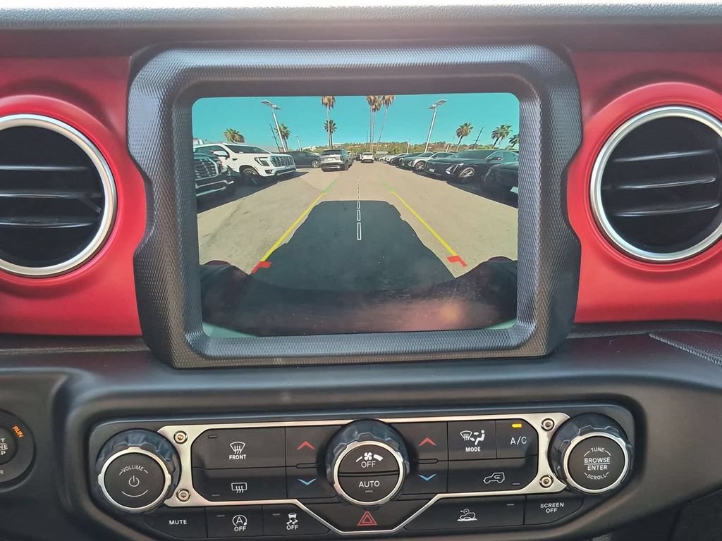Used 2022 Jeep Gladiator Rubicon AWD/4WD image 7