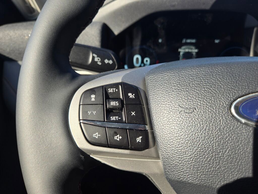 New 2026 Ford Explorer Active image 18