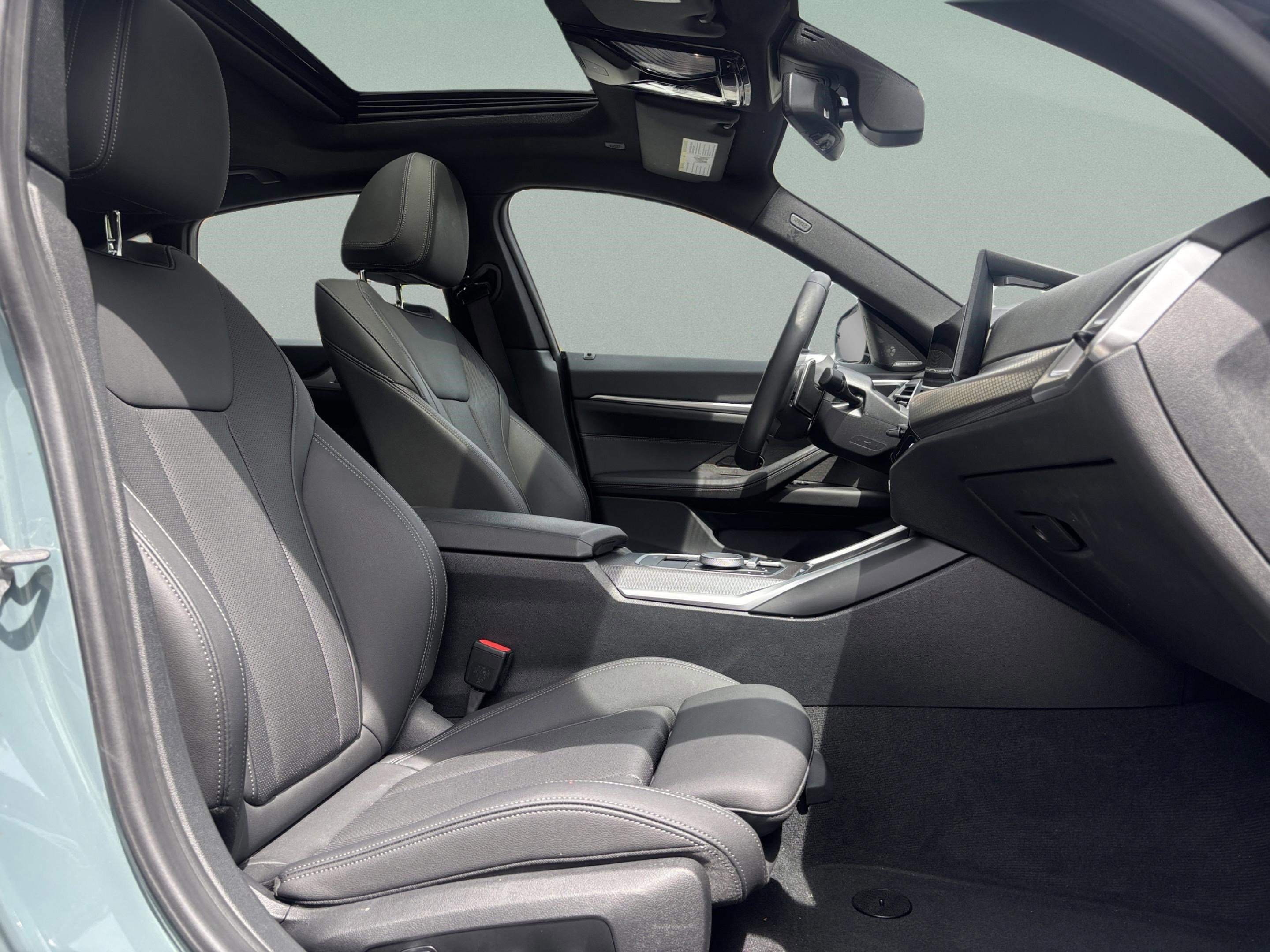 Used 2025 BMW 430i w/ Premium Package image 20