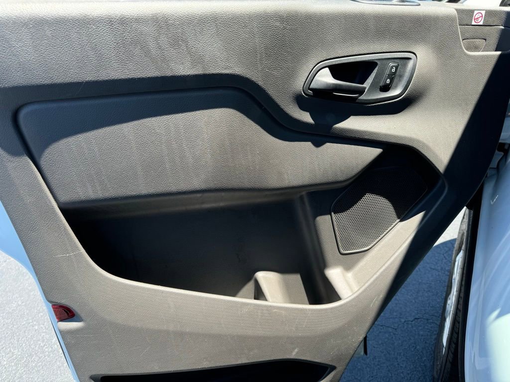 Used 2020 Ford Transit 350 XLT image 18