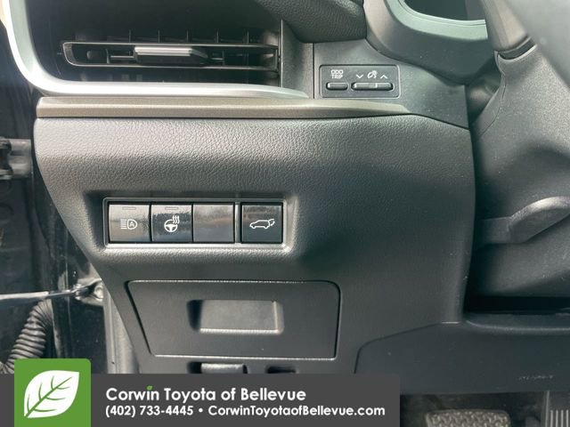 Used 2024 Toyota Grand Highlander XLE image 19