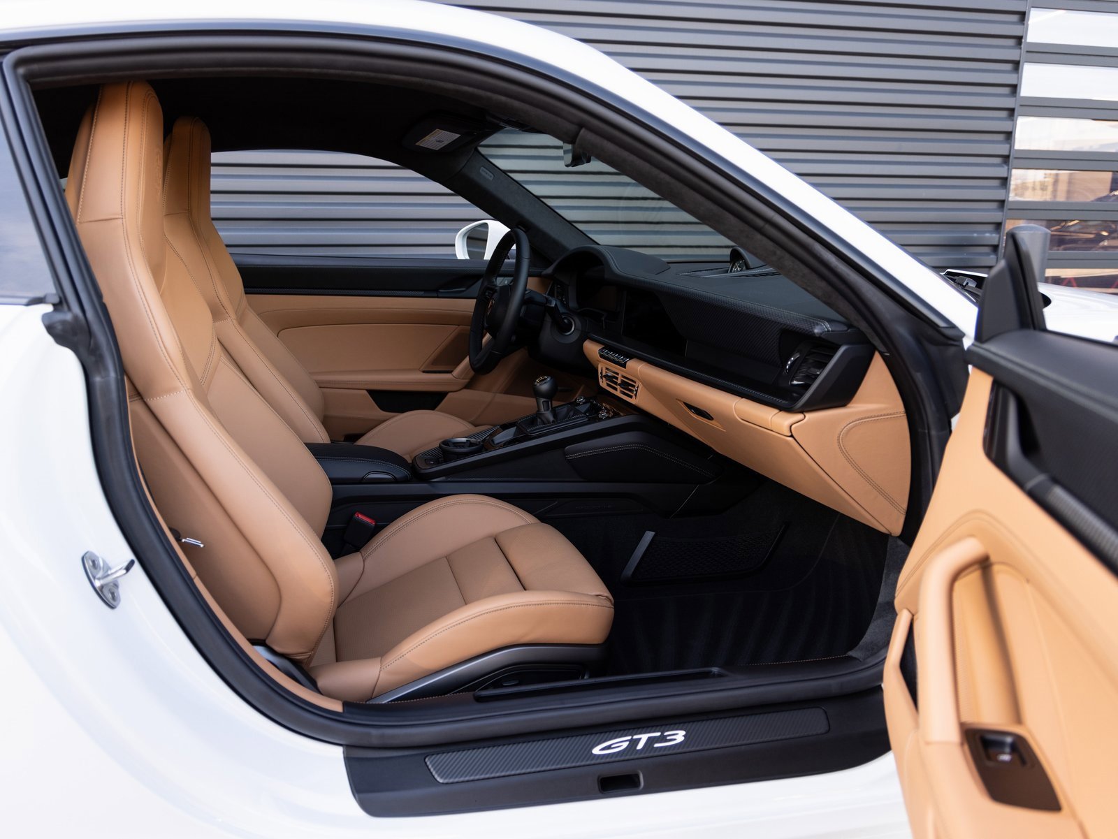 Certified 2026 Porsche 911 GT3 image 31