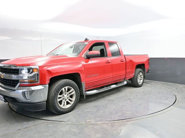 Used 2017 Chevrolet Silverado 1500 LT w/ All Star Edition AWD/4WD image 5
