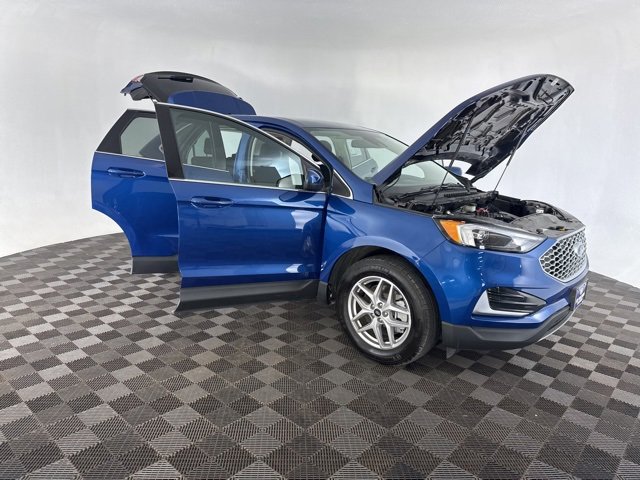 Used 2024 Ford Edge SEL image 12