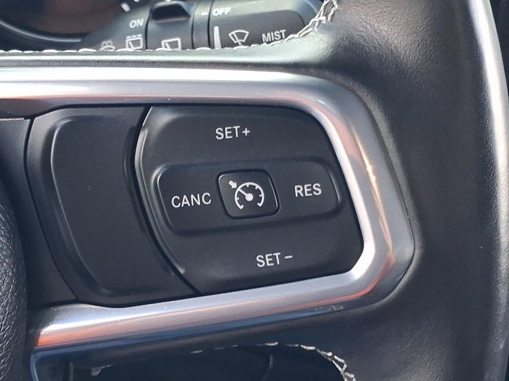 Used 2023 Jeep Wrangler Unlimited Sahara w/ Cold Weather Group AWD/4WD image 36