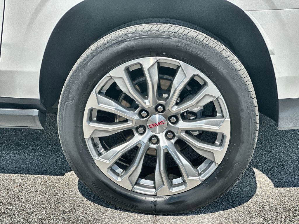 Certified 2022 GMC Yukon XL Denali image 32