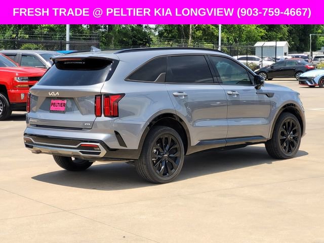 Used 2023 Kia Sorento SX AWD/4WD image 4