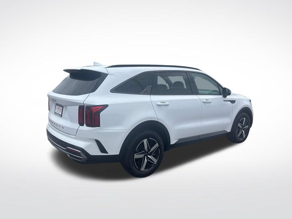 Used 2022 Kia Sorento S FWD image 8