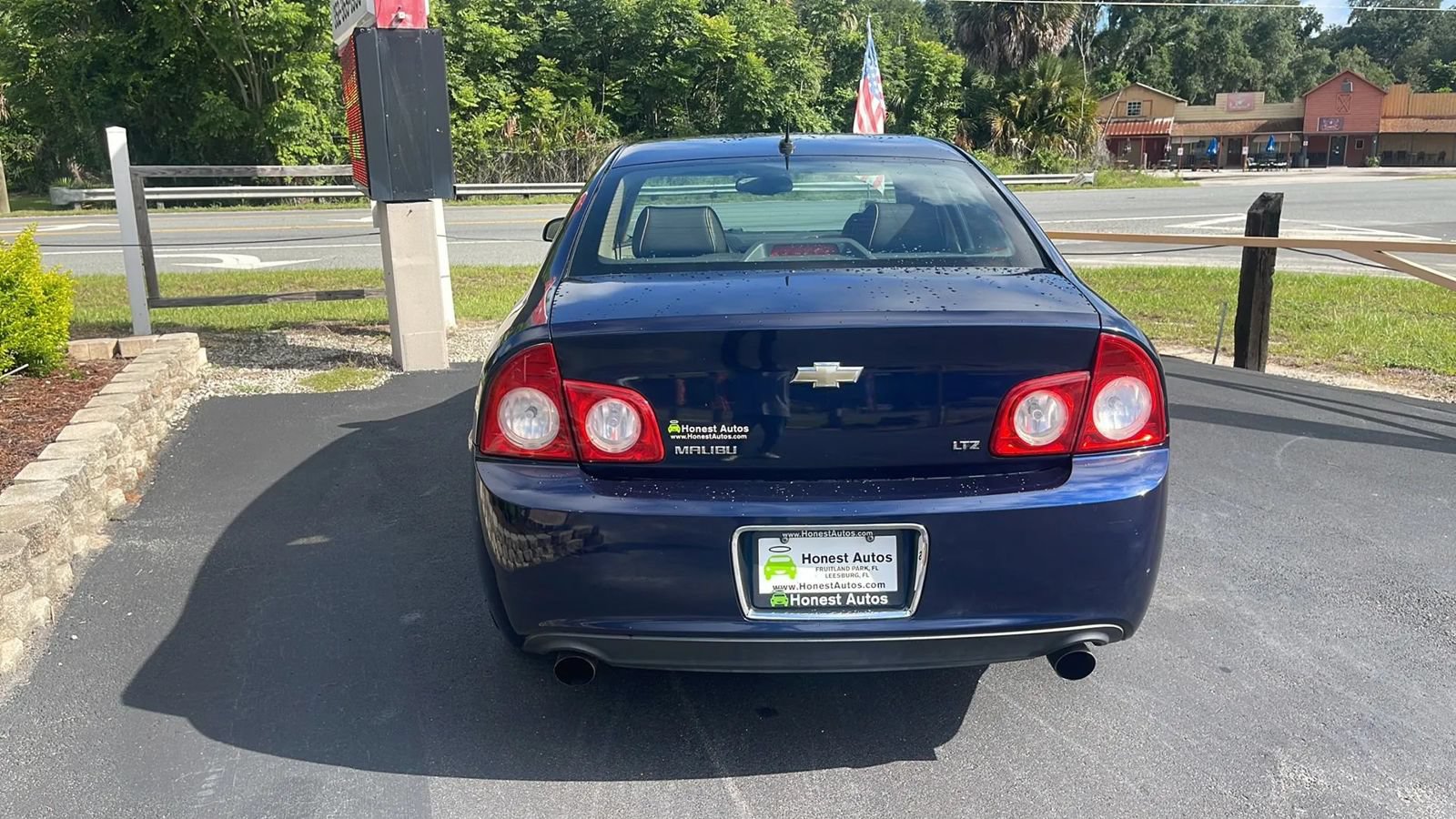 Used 2008 Chevrolet Malibu LTZ FWD image 5