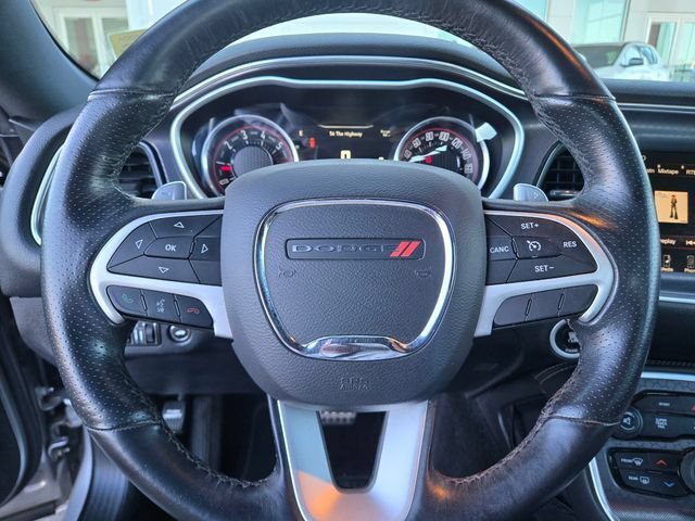 Used 2016 Dodge Challenger R/T Scat Pack w/ Leather Interior Group RWD image 23