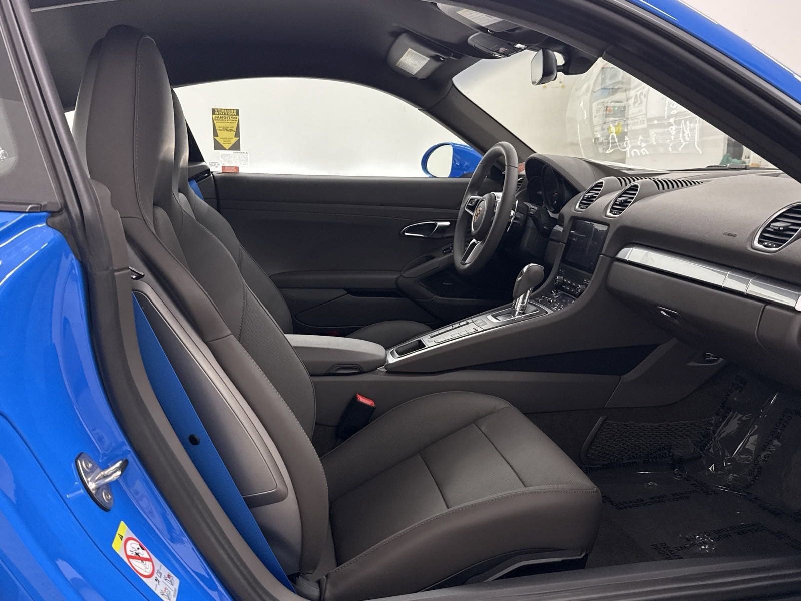 New 2025 Porsche 718 Cayman image 27