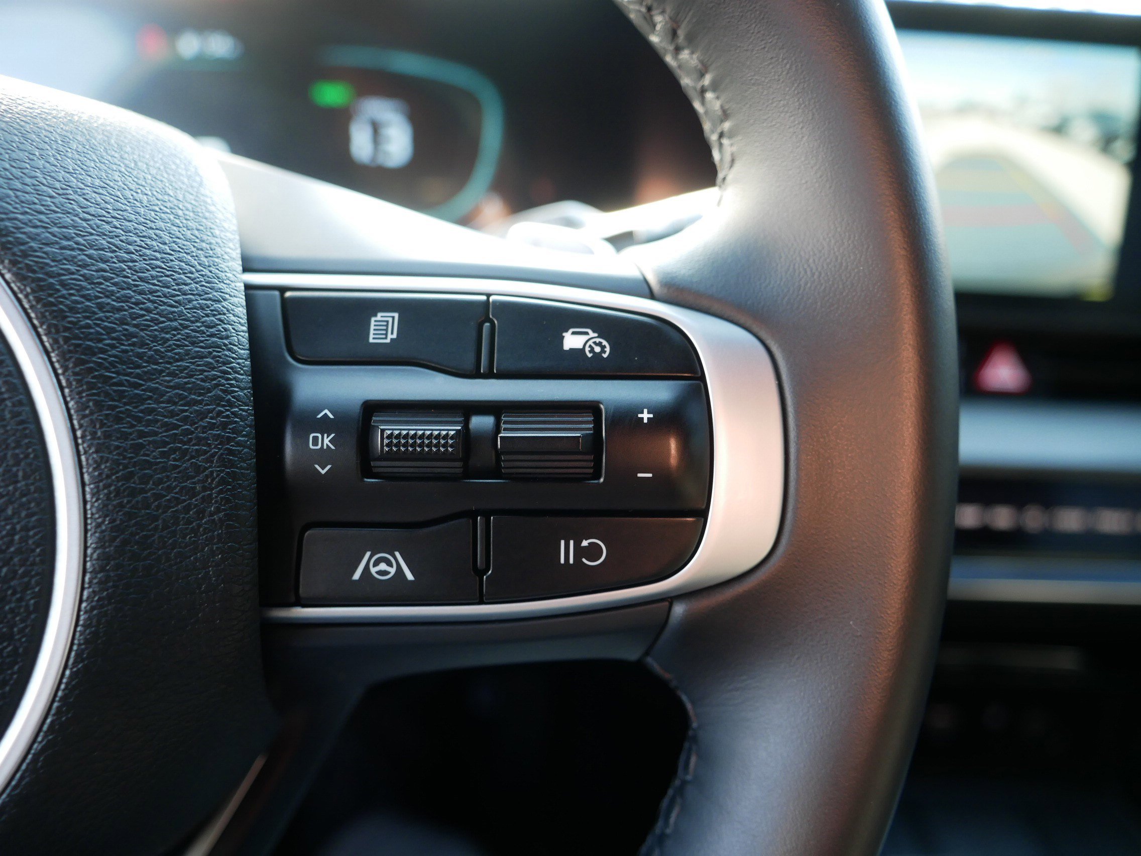 Certified 2025 Kia Sportage X-Line AWD/4WD image 29