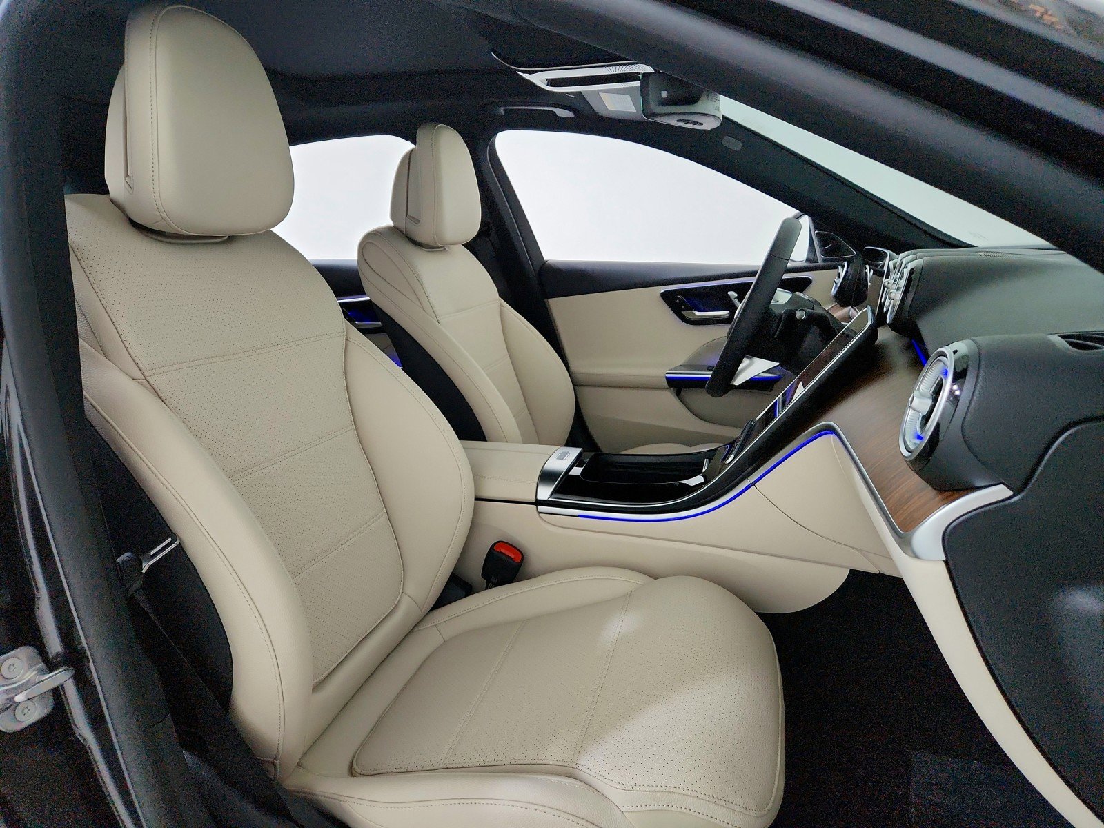 New 2025 Mercedes-Benz C 300 Sedan image 14