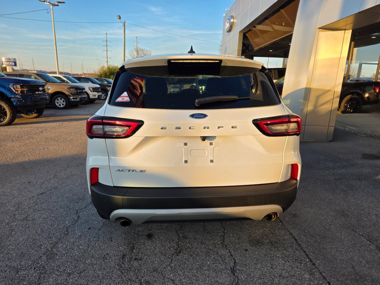 Used 2025 Ford Escape Active image 5