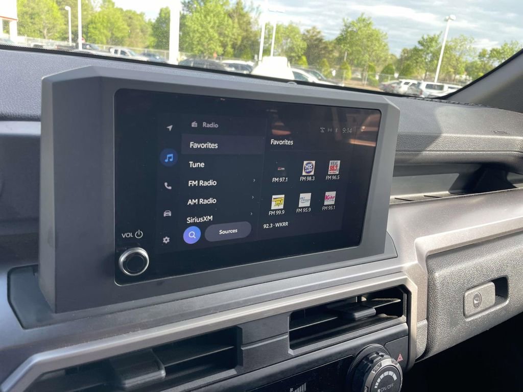 Used 2025 Toyota 4Runner SR5 image 38