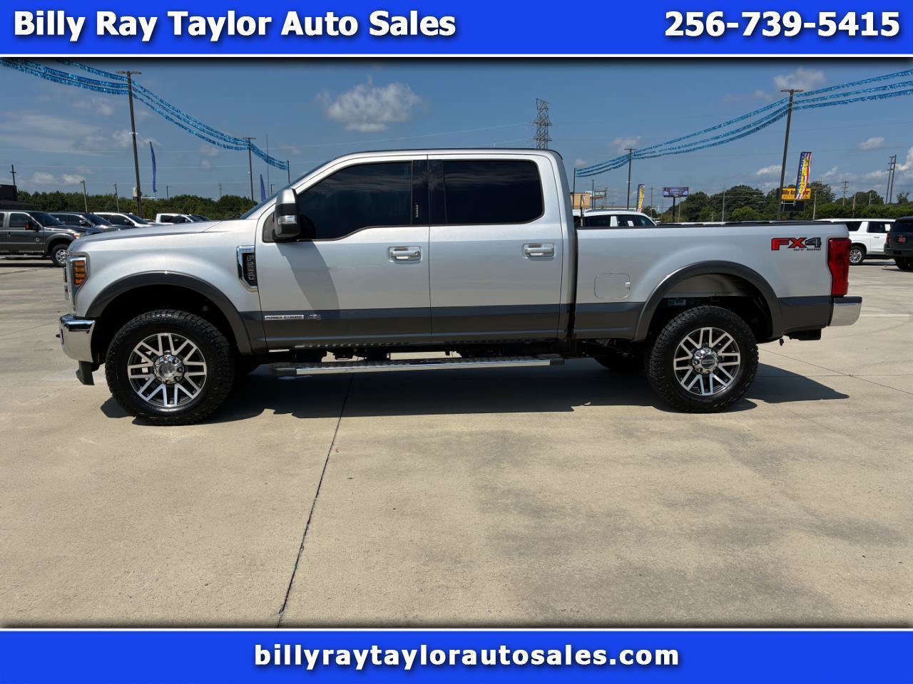 Used 2018 Ford F250 Lariat w/ Lariat Value Package AWD/4WD image 1