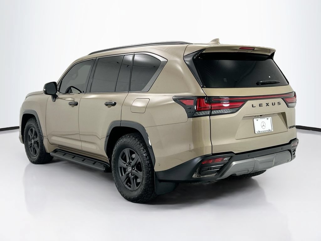 Used 2025 Lexus LX 700h Overtrail AWD/4WD image 7