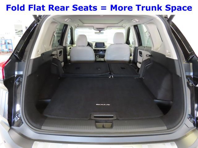 Used 2023 Nissan Rogue SV w/ SV Premium B Package image 36