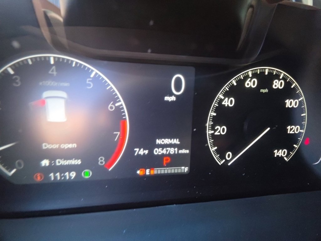 Certified 2024 Honda Pilot Touring image 16