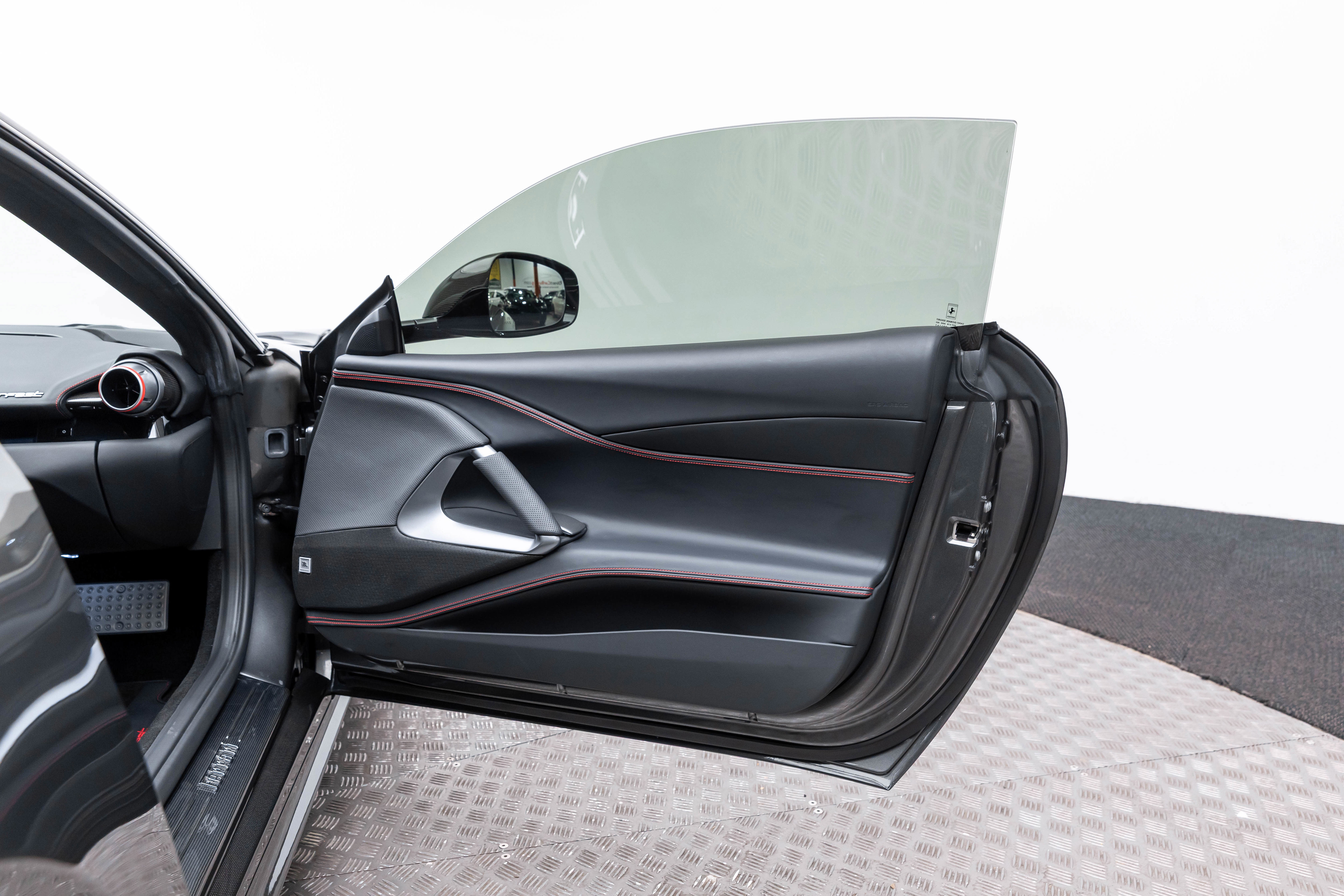 Certified 2019 Ferrari 812 Superfast image 37