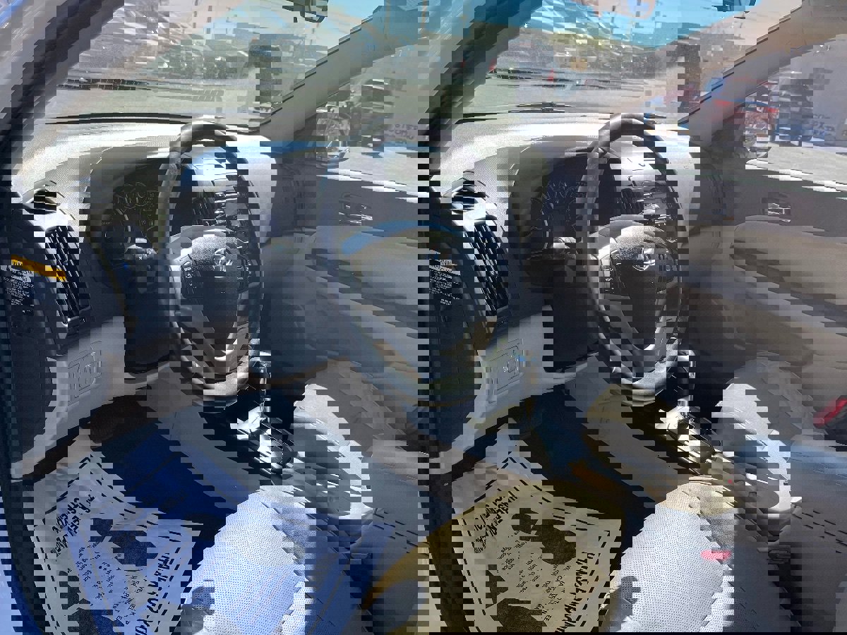 Used 2011 Hyundai Elantra SE image 24