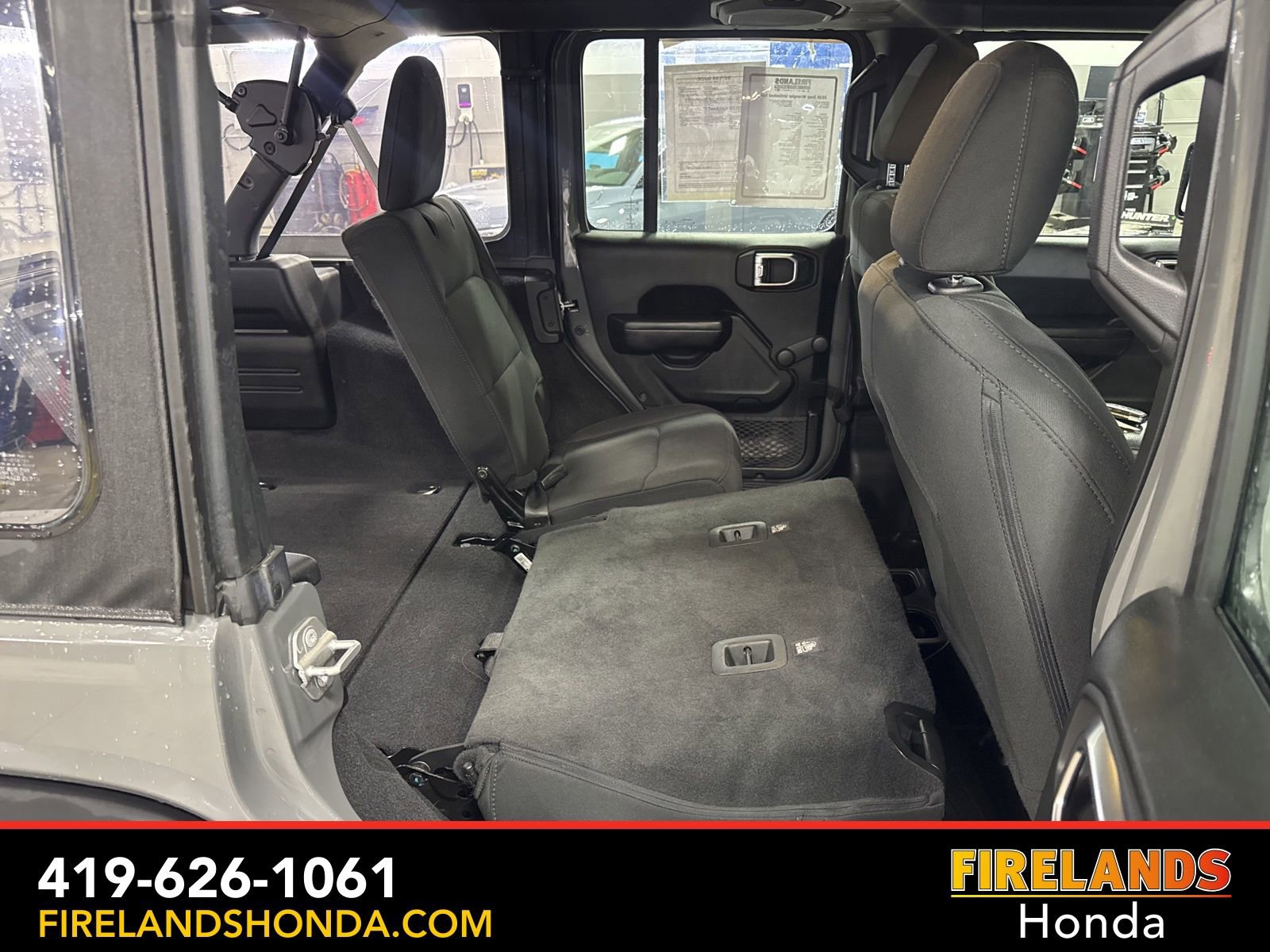 Used 2020 Jeep Wrangler Unlimited Sport image 34