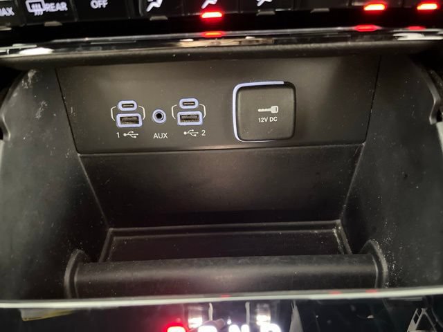 Used 2024 Jeep Grand Cherokee L Laredo RWD image 29