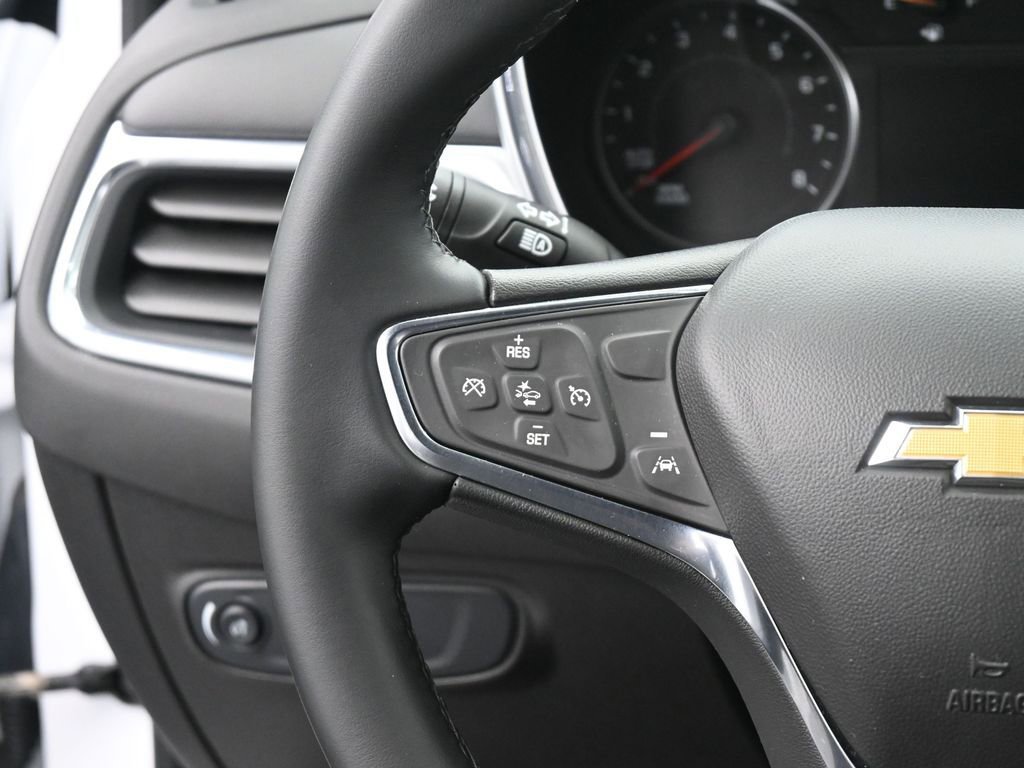 Used 2024 Chevrolet Equinox LT image 30