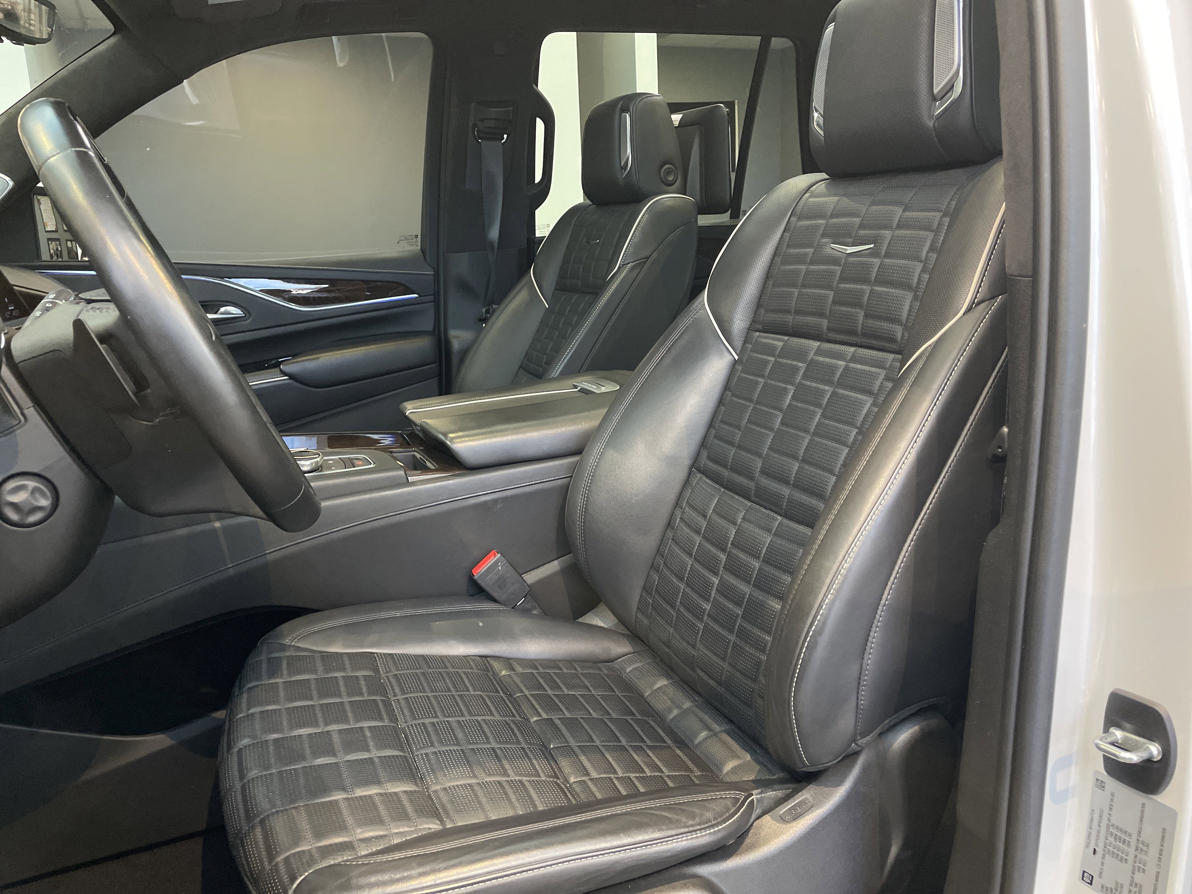 Used 2023 Cadillac Escalade Sport Platinum image 24